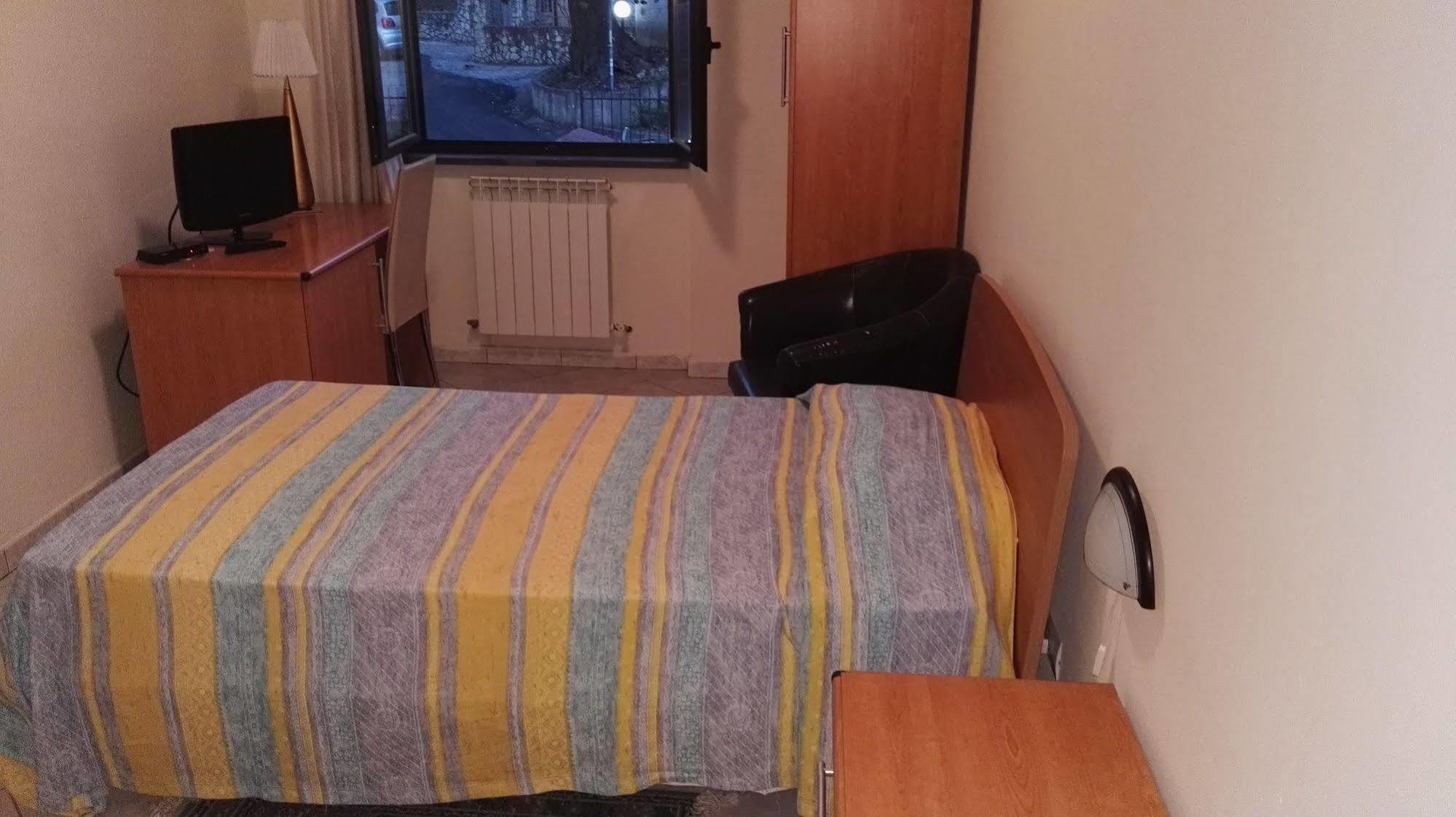 Raggio Di Sole Bed and Breakfast Rende Exterior foto